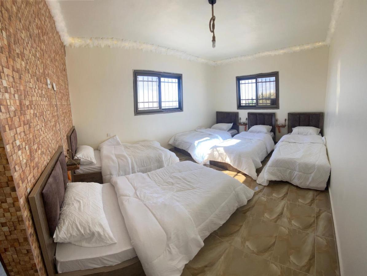 Nabati Hostel วาดี มูซา ภายนอก รูปภาพ